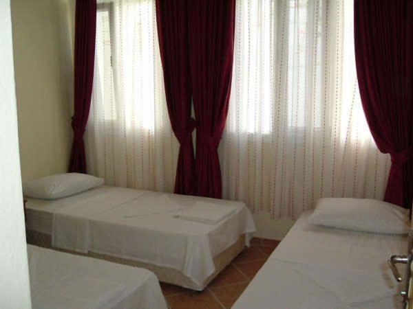 Gardenya Pension Bodrum Room photo